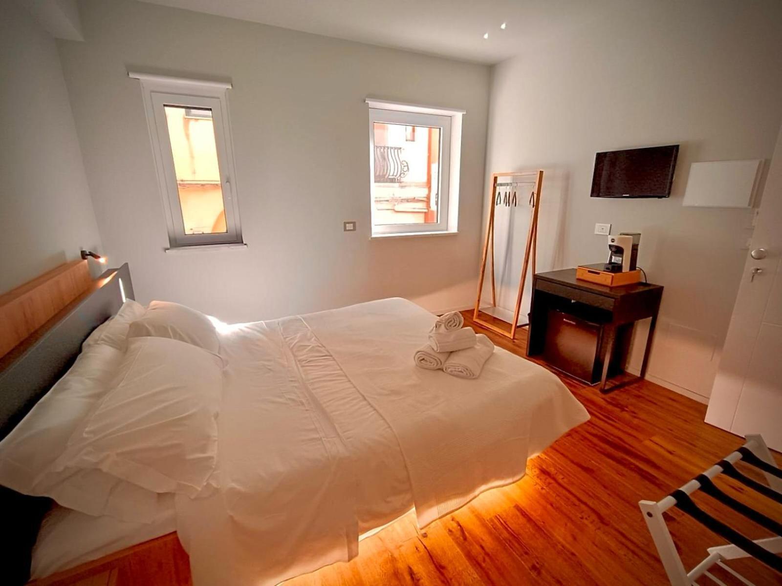 Taormina Boutique Rooms Ngoại thất bức ảnh