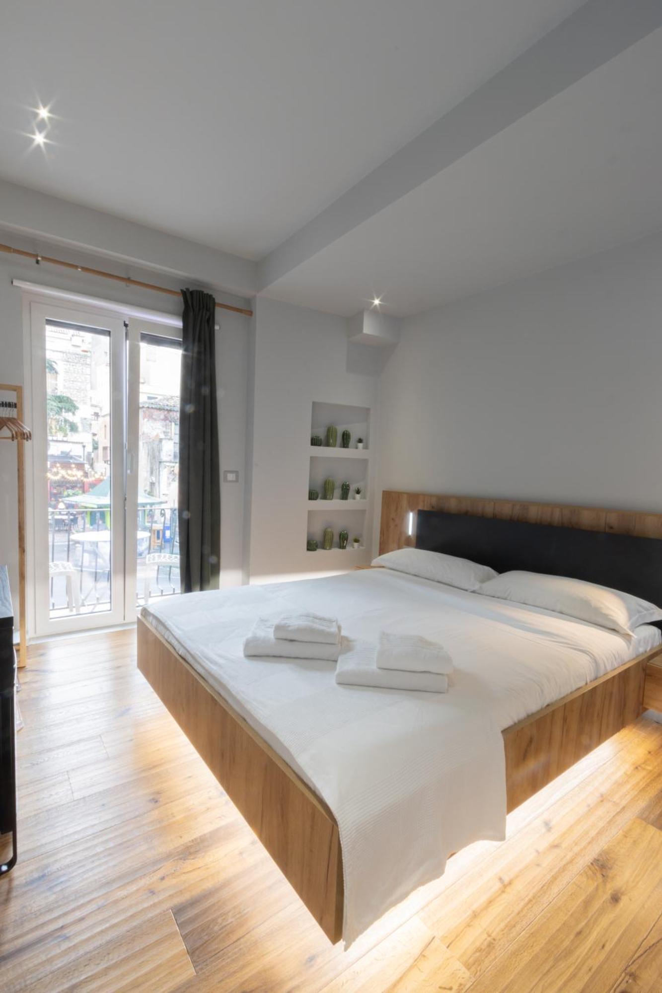 Taormina Boutique Rooms Ngoại thất bức ảnh
